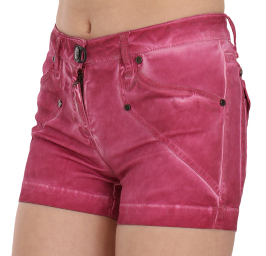Pink velvet shorts with zippered pockets