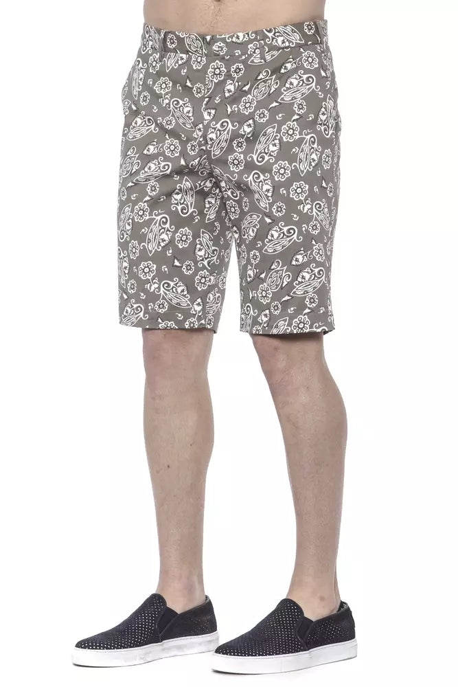 Men's shorts with floral pattern