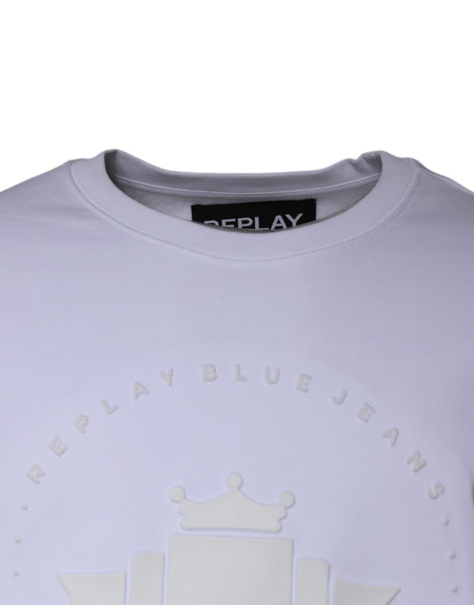 White t-shirt with embroidered logo