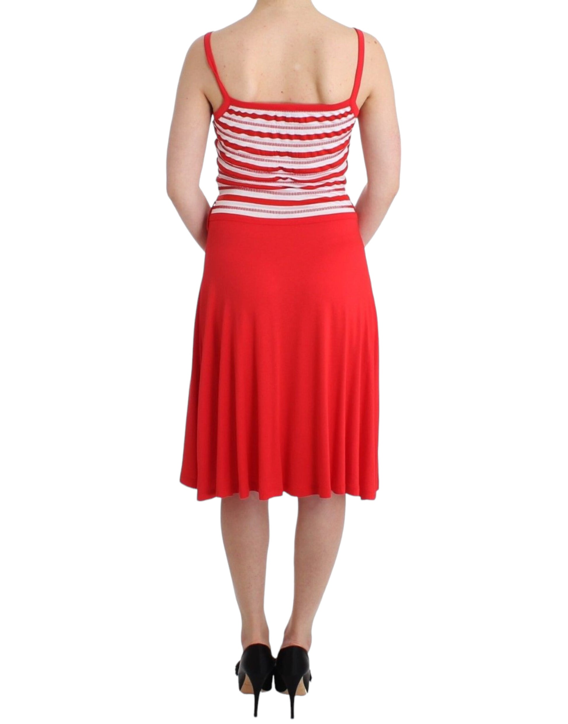 Red skirt with ruffles on back