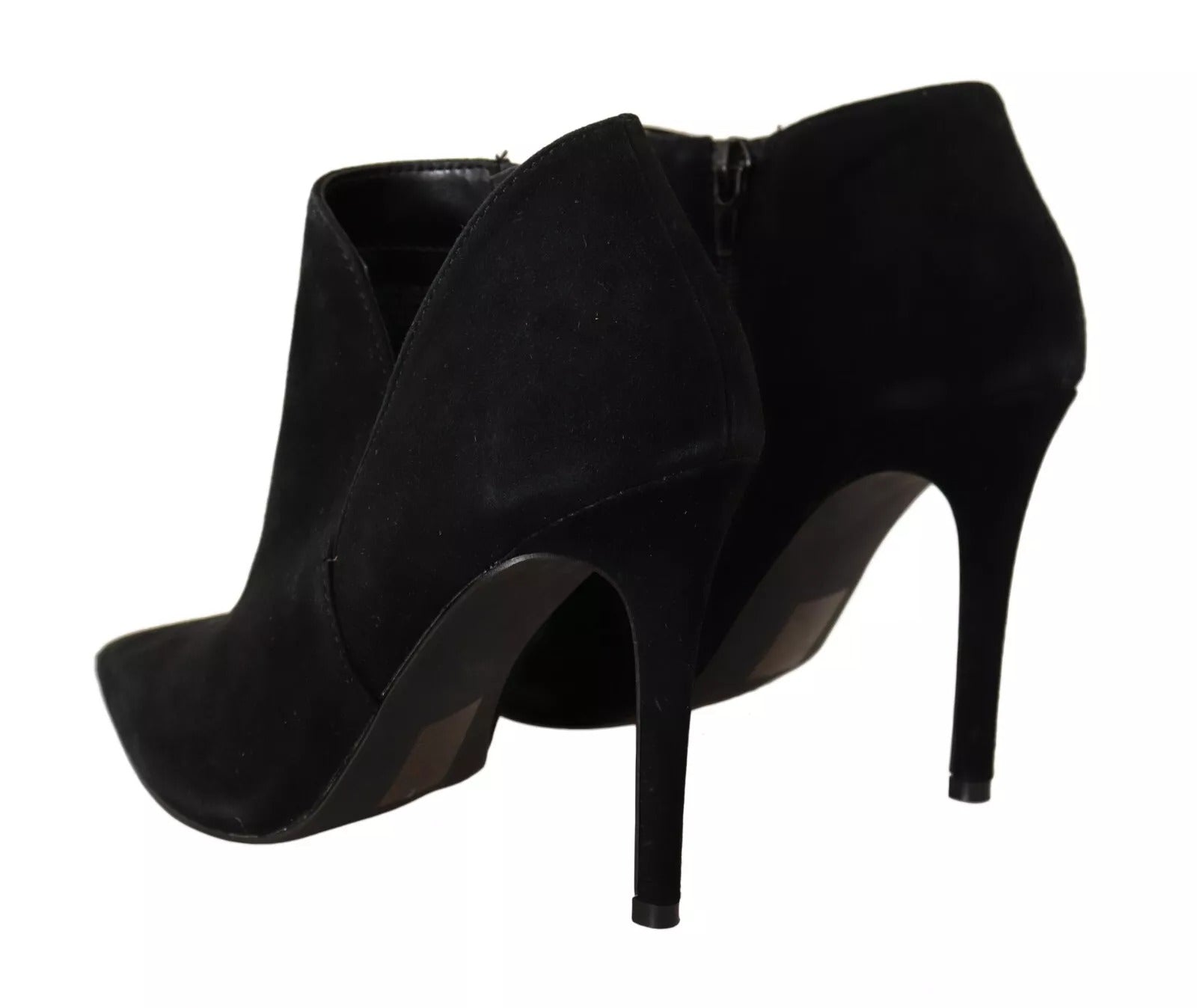 Black high heel shoes