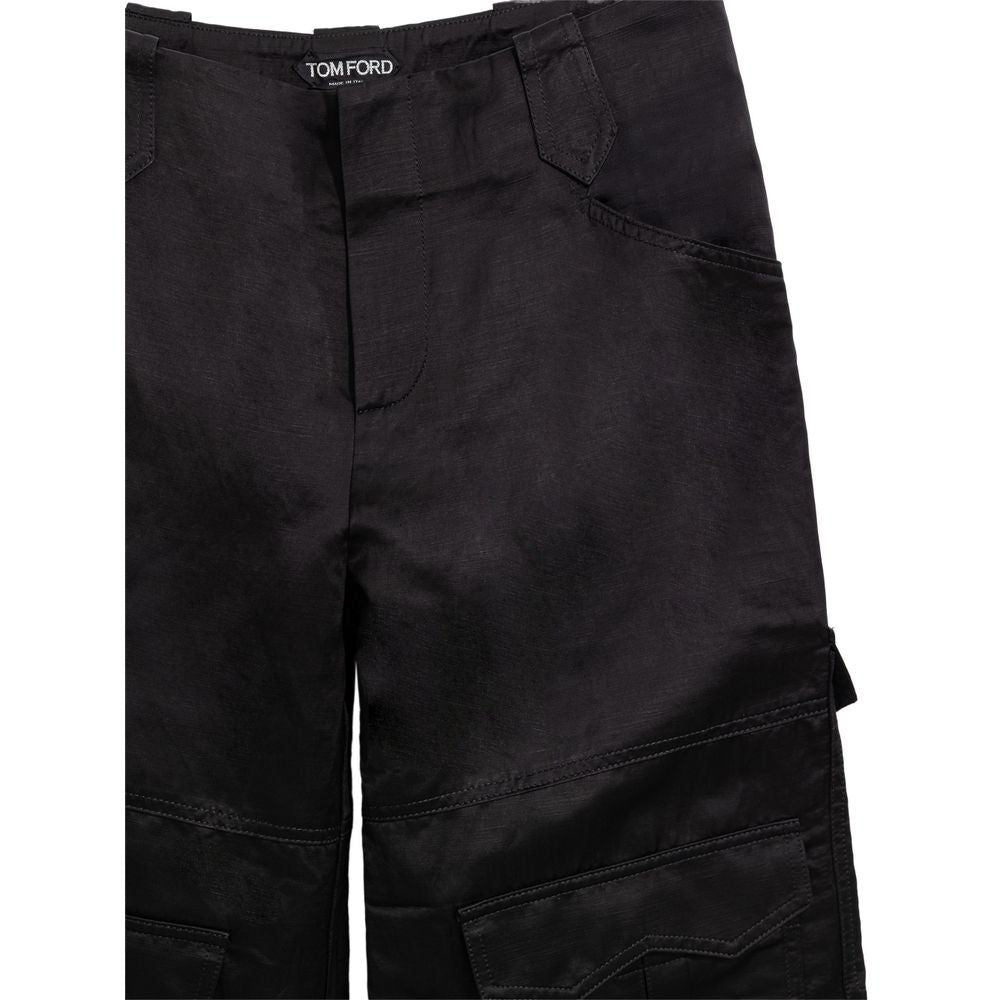 Black cargo shorts with pockets on sides