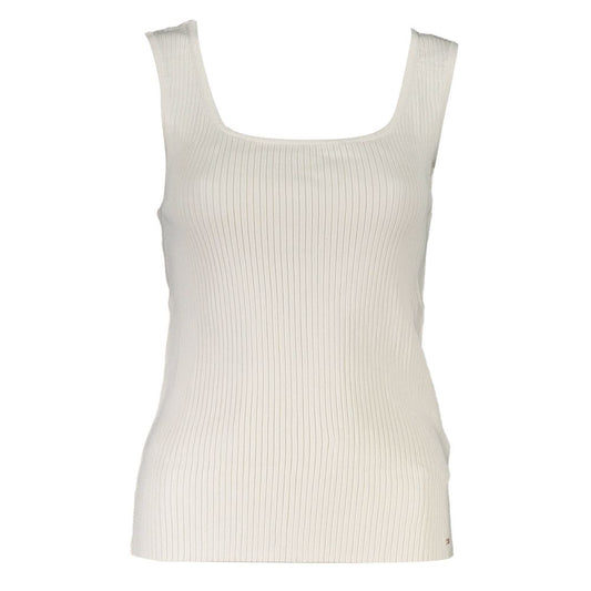 White tank top with ribbed texture