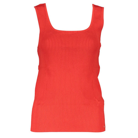 Red knit tank top with ribbed texture