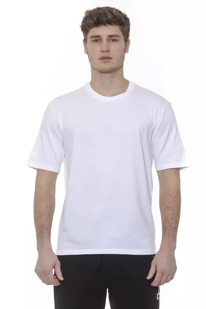 White short sleeve t-shirt on a mannequin