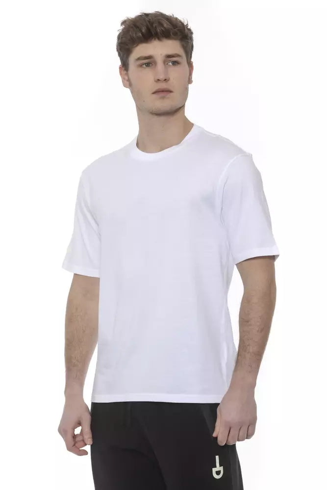 Man wearing white t-shirt
