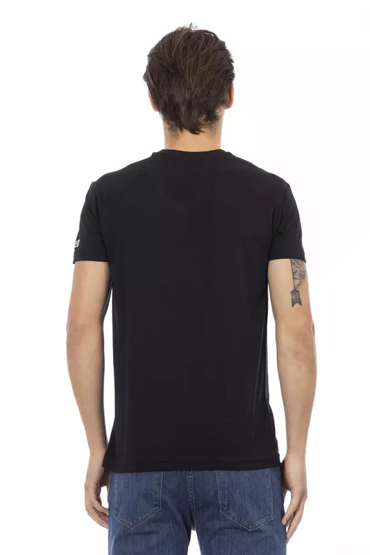 Black t-shirt on a mannequin