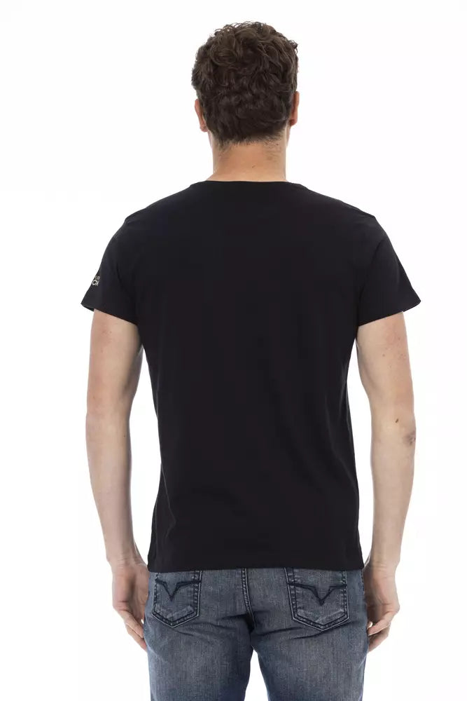 Black t-shirt on a mannequin