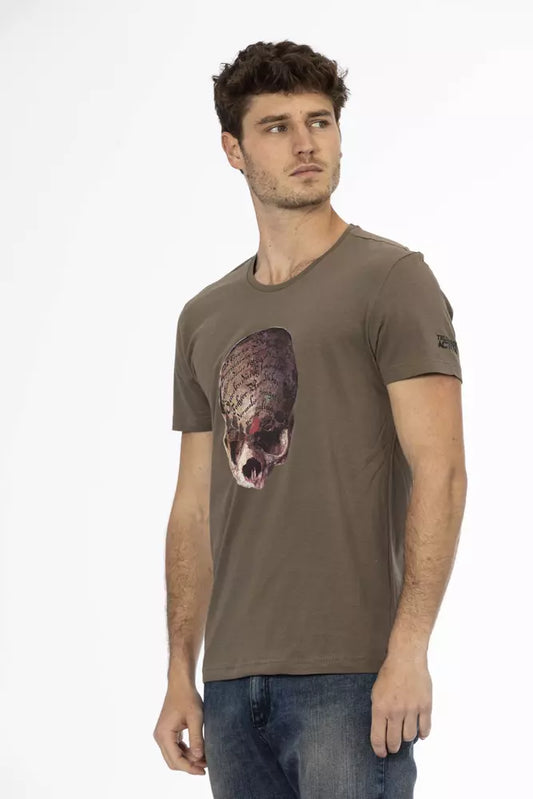 Man wearing brown t-shirt with graphic print on front