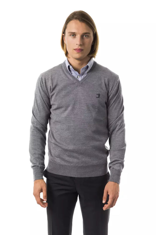 Man wearing gray sweater