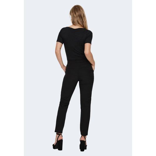 A black t-shirt with short sleeves, made of viscose fabric