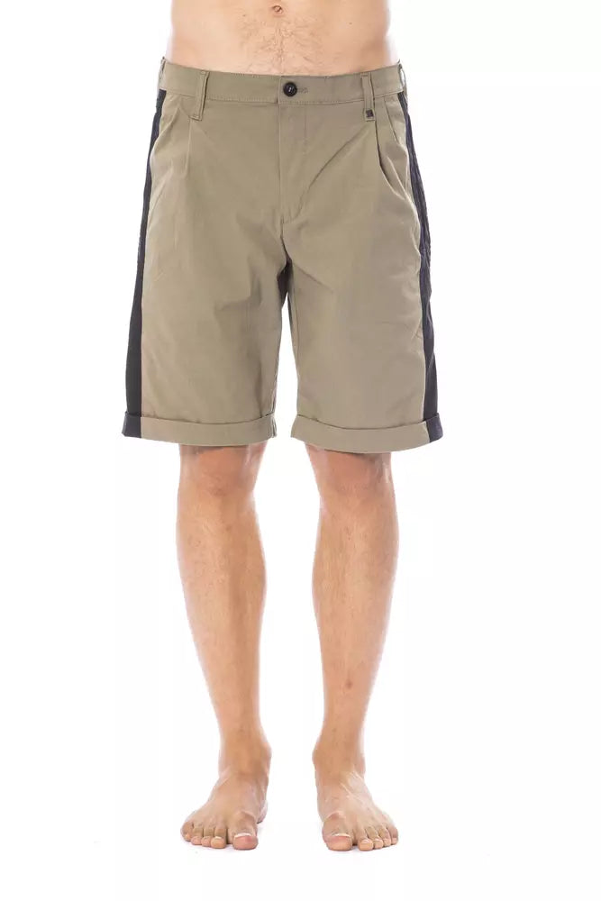 Men's shorts in khaki color with black trim