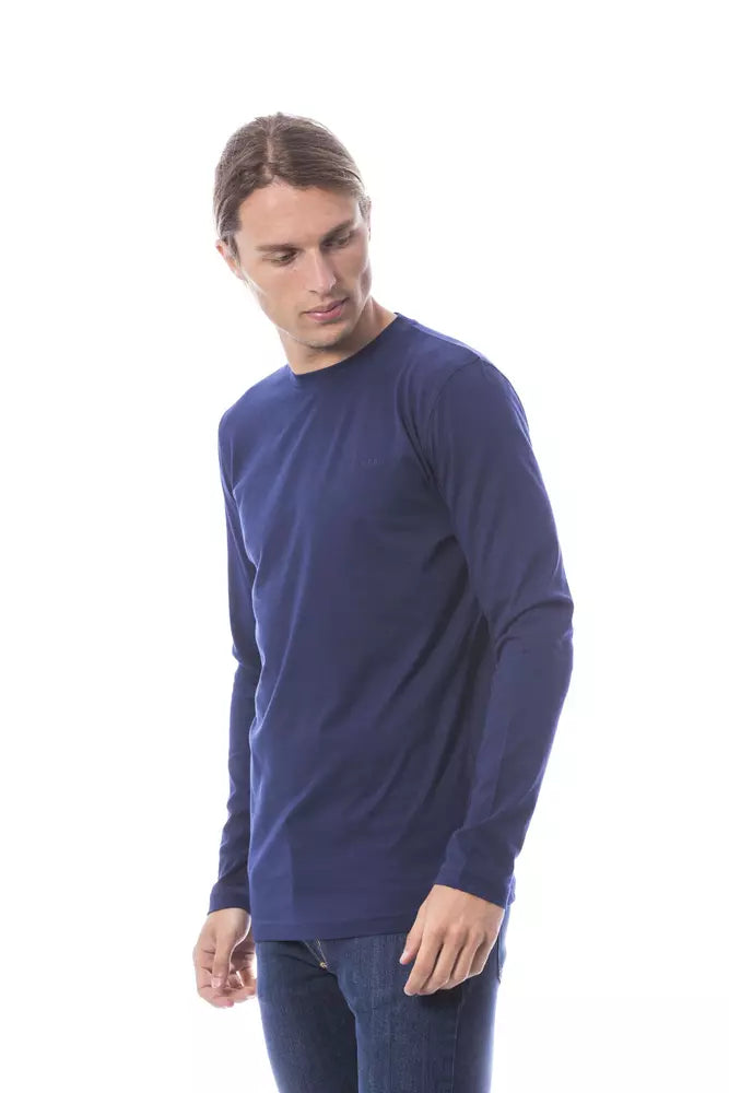Man wearing long sleeve shirt