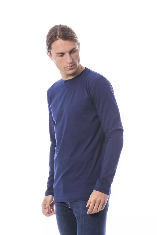Man wearing long sleeve shirt