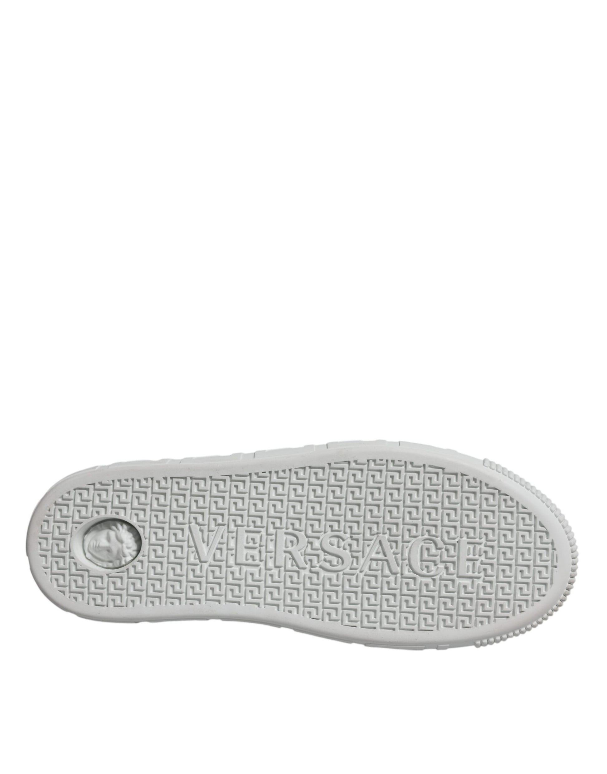 Footwear sole with logo and design pattern