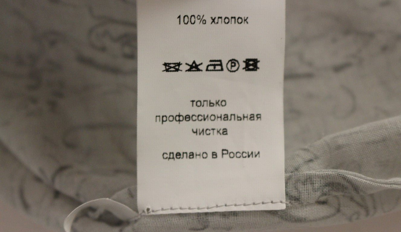 Tag on a piece of clothing