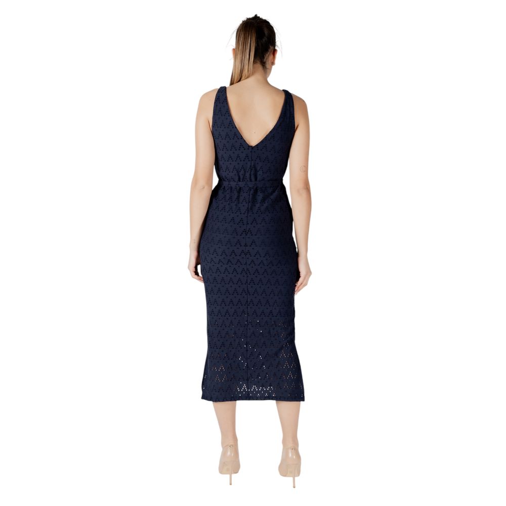 A blue midi dress with a textured pattern, made of recycled polyester fabric